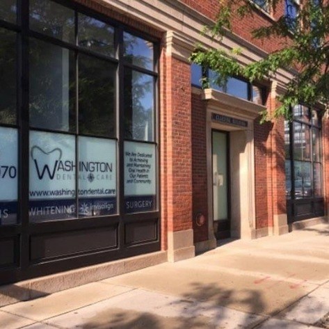 Outside view of West Loop Chicago dental office building