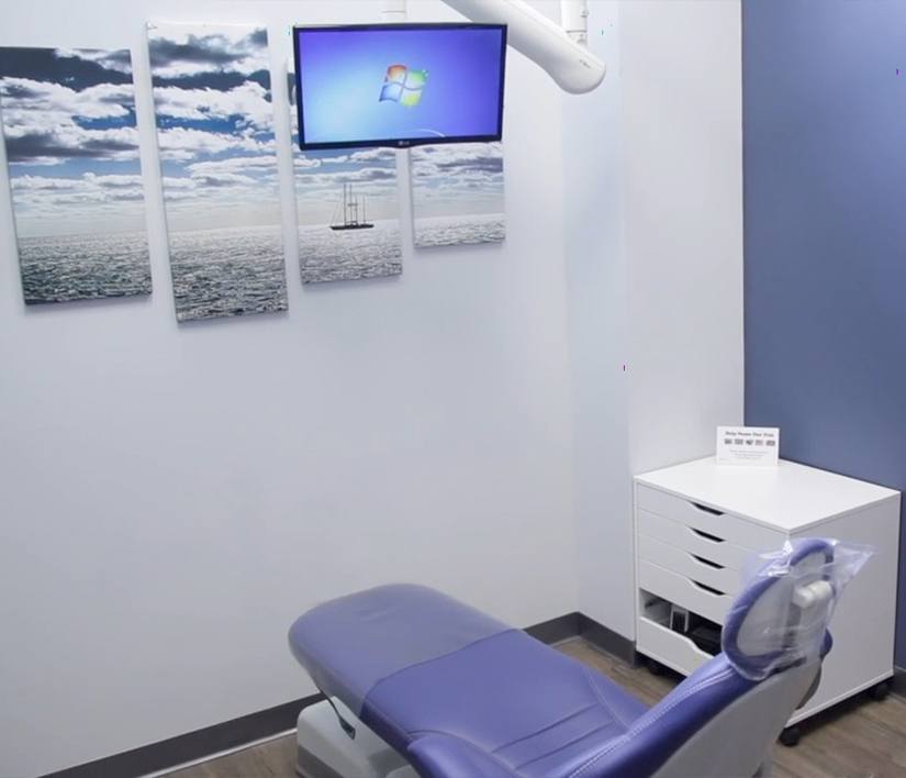 Dental treatment room in West Loop Chicago dental office